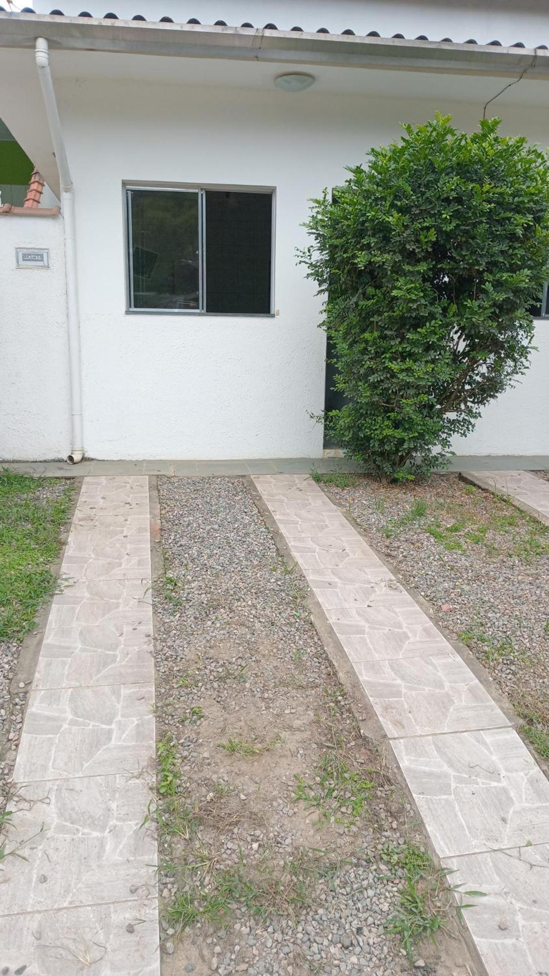 Deville Caicara Apartamento *